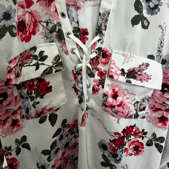 Blouse - Picture 3 of 3